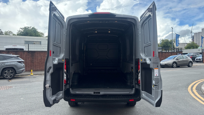 Ford Transit E-350 L3 Rwd 135kW 68kWh H2 Trend Van Auto